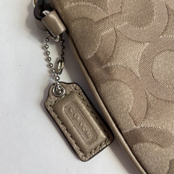 Coach Logo Canvas Wristlet 6"x4" Clutch Bag Wallet Coin Purse Taupe Brown Small - Picture 4 of 11